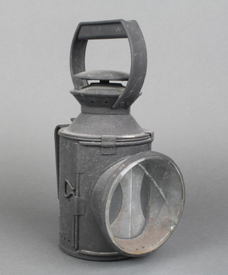 A British Railways hand signalling lantern (lens cracked)