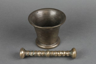 An 18th Century bell metal mortar and pestle 4" 