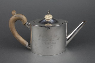 A Victorian silver teapot of oval form with ivory mounts, London 1828, approx 336 grams