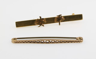 A Chinese high carat bar brooch and 1 other 