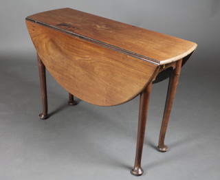 A Georgian mahogany oval drop flap pad foot dining table, 28"h x 41"w x 15" when closed x 43" when open 