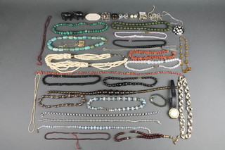 A malachite bead necklace, a Sigma wristwatch and minor costume jewellery 