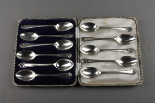 11 silver golf teaspoons, 148 grams