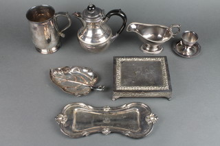 A silver plated sauce boat and minor plated items
