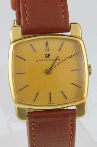 A gentleman's 18ct gold Girard Perregaux wristwatch on a leather strap 