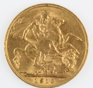 A 1910 sovereign