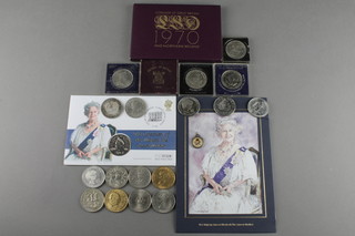 A cased 1970 proof coin set and minor crowns