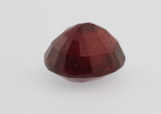 An unmounted ruby, approx 4ct 