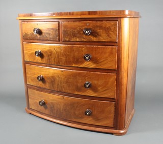 A Victorian mahogany bow front chest of 2 short and 3 long drawers with tore handles and brass escutcheons 42 1/2"h x 46"w x 22"d 