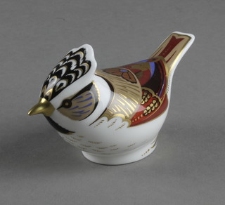 A Royal Crown Derby Imari pattern paperweight in the form of a crested tit, boxed 4 1/2" 