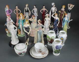 17 Regal Collection composition figures and minor decorative china 