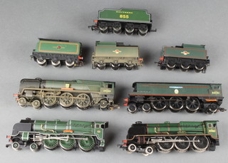 A Hornby 00 gauge Battle of Britain Class locomotive Plymouth, ditto Winston Churchill, a Bachmann locomotive Robert Blake, 1 other Lord Anson and tenders 