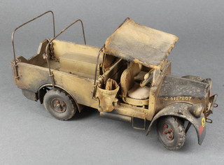 A model of a WWII Morris commercial 15 EAT truck 14" 