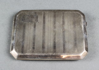 An engine turned silver cigarette case Birmingham 1923, 150 grams
