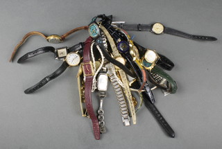 A quantity of ladies wristwatches 