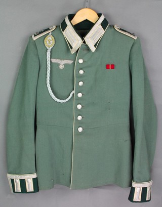 A Lieutenant German style tunic with lanyard 