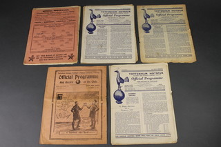 A 1933 Tottenham Hotspurs football programme together with 14 1940's ditto 