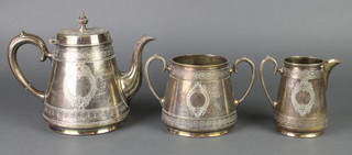 An Edwardian silver plated 3 piece tea set 