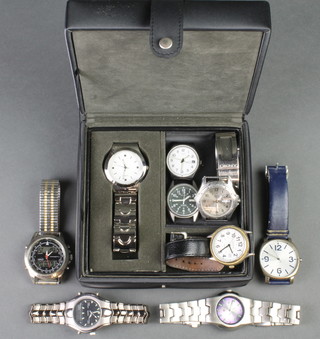 A quantity of mens wristwatches
