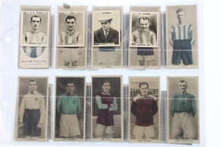 Cigarette cards, Godfrey Philips Ltd, Footballers Pinnace Photos, 1922-1924,  a set of 4, a quantity of others - mainly odds 
