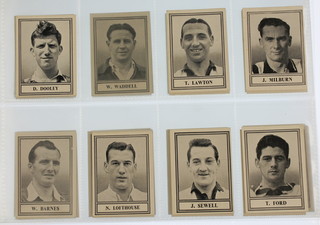 Trade cards, Barratt Ltd, Famous Footballers, New Series 1952-53, a set of 50