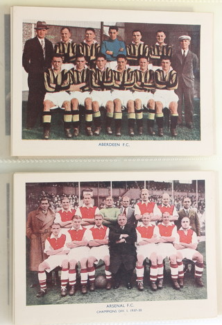 Trade cards, Shermans Pauls Ltd., Search Light on Famous Teams (Football 1938) extra large, a set of 37 