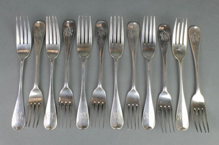 A set of 12 Russian silver table forks