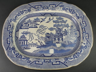 A Victorian Willow pattern meat plate 20" 