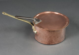 Of railway interest, a Smith & Matthews copper saucepan marked R Cars Padd, complete with lid 11" 
