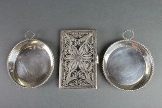 A Continental filigree silver card case and 2 silver dishes 