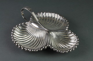 An Edwardian silver plated 3 division hors d'oeuvres dish 
