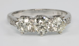 An 18ct white gold 3 stone diamond ring, approx 1.85ct
