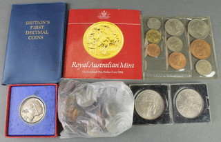 A 1935 commemorative medallion, minor coins and crowns 