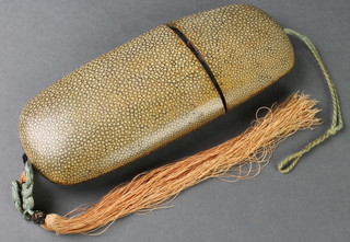 A Victorian oval shagreen spectacle case 7" 
