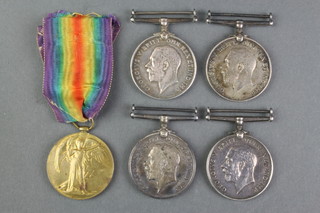 4 First World War British war medals, 1 odd Victory medal