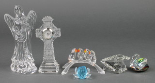 A Waterford Crystal figure of an angel 6", a glass cross, a Swarovski parrot group and 3 crystal items 