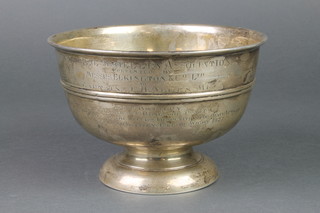 A silver pedestal bowl with presentation inscription, Birmingham 1927, 314 grams