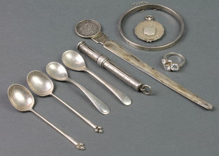 A silver Morden & Co propelling pencil, minor items 