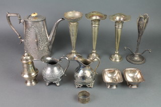 An Edwardian silver plated coffee pot and minor plated items 