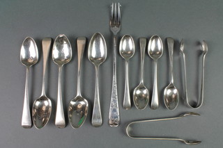 2 pairs of silver sugar nips, a pickle fork and 9 silver spoons, 210 grams