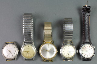 A gentleman's steel cased Caravelle wristwatch and 4 others 