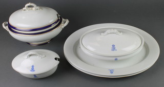 A George V commemorative Worcester tureen and cover, 2 ditto oval meat plates and a  a Worcester tureen and cover