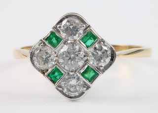 An 18ct yellow gold emerald and diamond Art Deco style ring with 4 princess cut emeralds and 5 brilliant cut diamonds, size P 