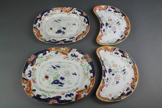 2 ironstone rounded rectangular dishes and 2 ditto crescent dishes