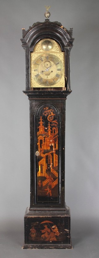John Smith of Lynn, an 18th Century 8 day striking longcase clock, the 12" arched brass dial with gilt metal spandrels, minute indicator and calendar aperture, contained in a chinoiserie black lacquered case 79"h