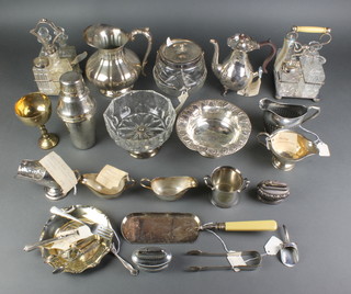 A silver plated baluster coffee pot, 2 plated condiment sets and minor plated items 