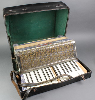 An Alvari 80 button accordion 