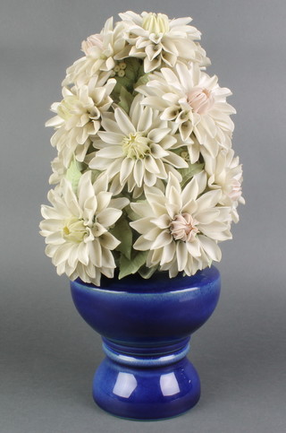 Lladro, A Amdos, a still life study in the form of a vase of chrysanthemums marked 99, 