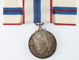A boxed 1977 lady's issue Silver Jubilee Medal