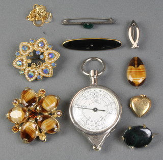 A plated cased measure and minor jewellery 